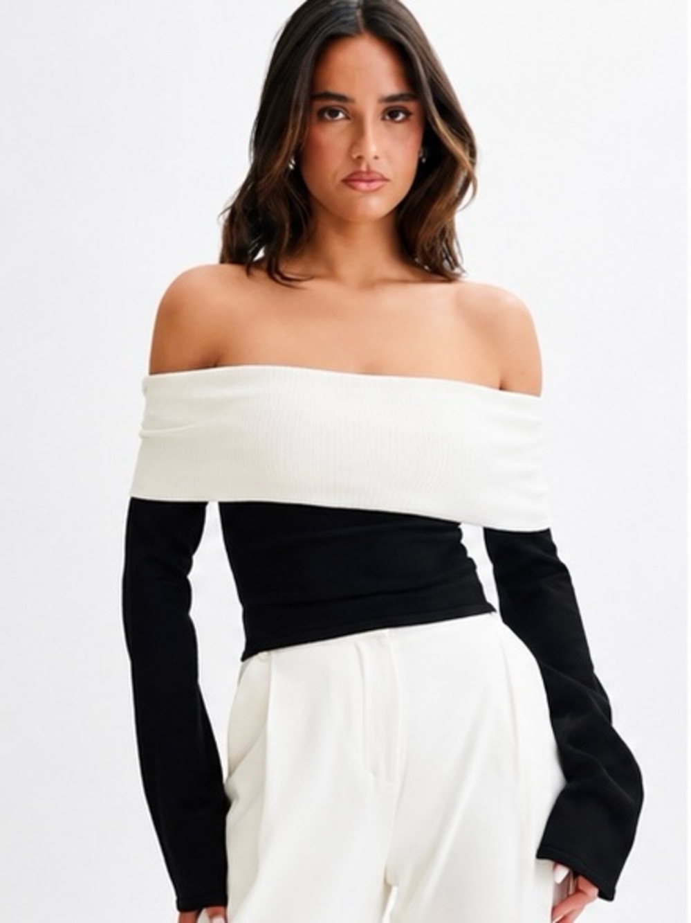 MESHKI Yoko Contrast Overlay Knit Top Black & Cream XL